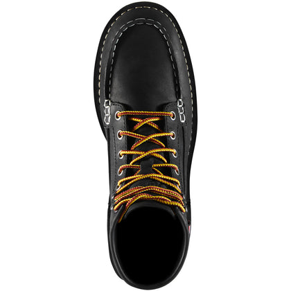Women's Bull Run Moc Toe Black: ﻿
RELIABLY RUGGED
Built in the USA with a dedication to quality that goes back to 1932, the B