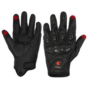 Leather Chase Gloves: Enhance your motorcycle ride with our Leather Chase Gloves