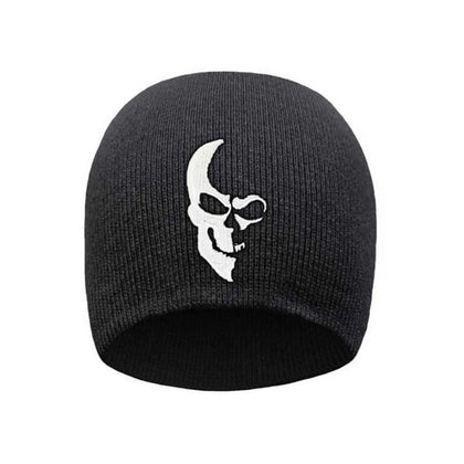 Ghosted Half Skull Beanie: Ghosted Half Skull Beanie

Embroidered ghosted skull design
8 inch height
Comfortable and stretchy