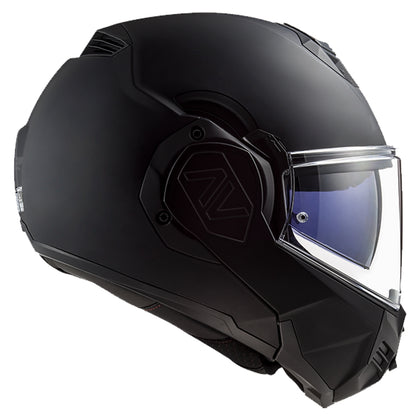 Advant Helmet Solid: LS2 is a well-known brand in the motorcycle helmet industry, and their Valiant and Valiant II models wer