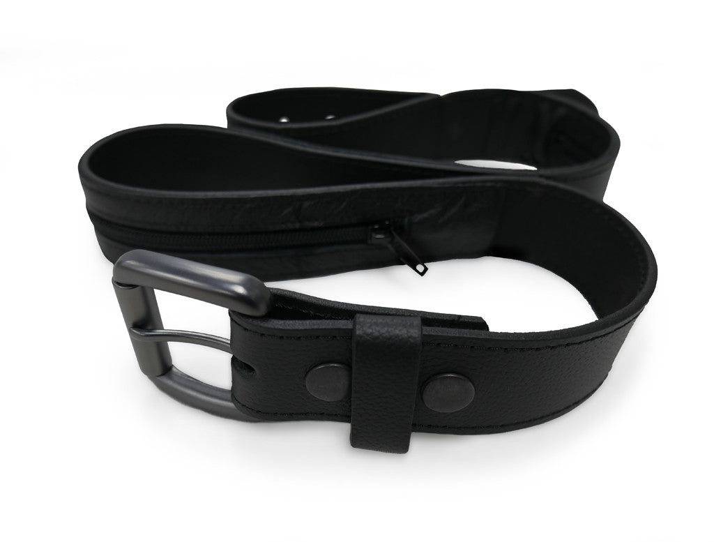 Eagle Leather Money Belt: Eagle Leather Money Belt 

Genuine leather material
Eagle design buckle
Interior zipper pocket to p