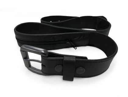 Eagle Leather Money Belt: Eagle Leather Money Belt 

Genuine leather material
Eagle design buckle
Interior zipper pocket to p