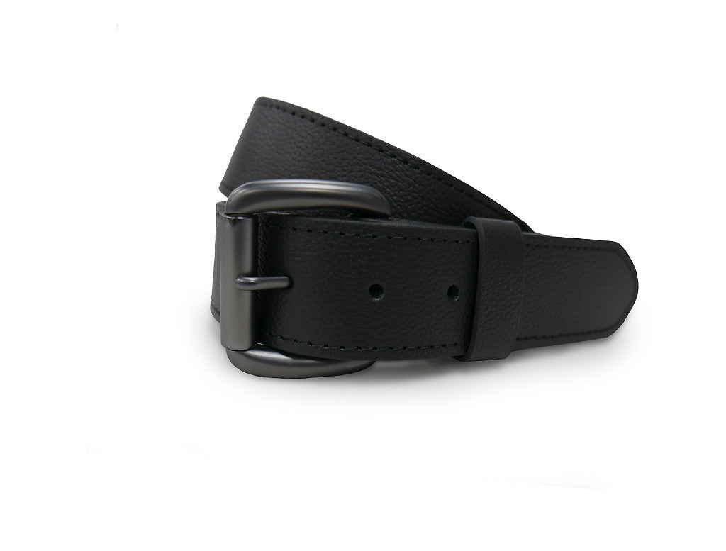 Eagle Leather Money Belt: Eagle Leather Money Belt 

Genuine leather material
Eagle design buckle
Interior zipper pocket to p