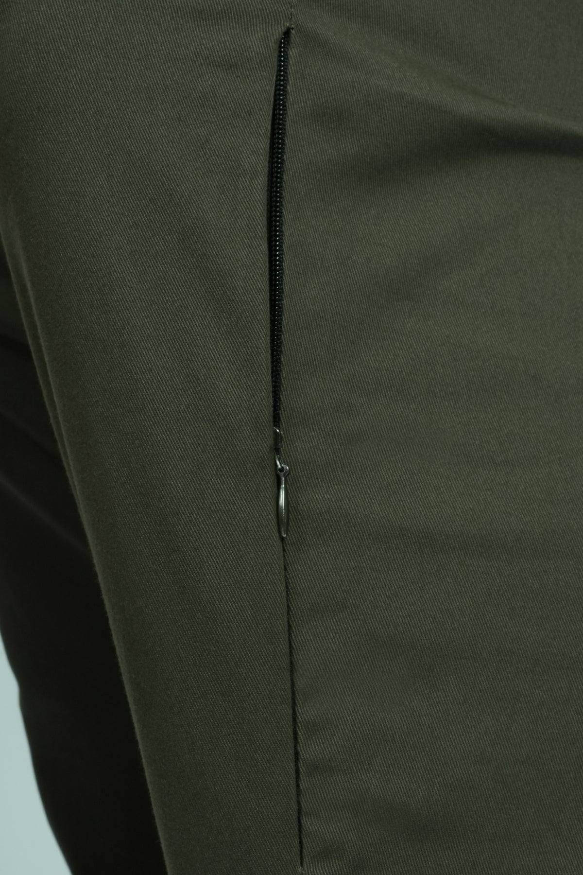 Eagle Leather Chino Mono-Layer Riding Pants in Khaki, concealed leg zipper detail