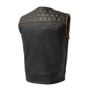 Men's Hornet Vest: Features:True to sizeClub style with roll-up collar, covered snaps and cropped center zipperHoney comb qui