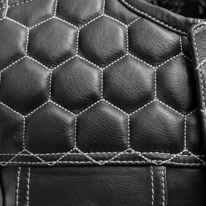 Men's Hornet Vest: Features:True to sizeClub style with roll-up collar, covered snaps and cropped center zipperHoney comb qui