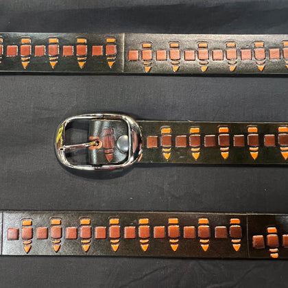 Belt Bullet Painted Scene: Complete your outfit with this rustic leather snap belt with tarnished brass buckle or stainless s