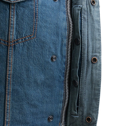 Men's No Limit Denim Vest: True to size
Made in Washed Blue Denim
Roll up collar
Two chest pockets with snap closures
Two sla