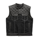 Hunt Club Vest Black / White Stiching: The Hunt Club is one of our most popular club style vests, for good reason! With a 20o