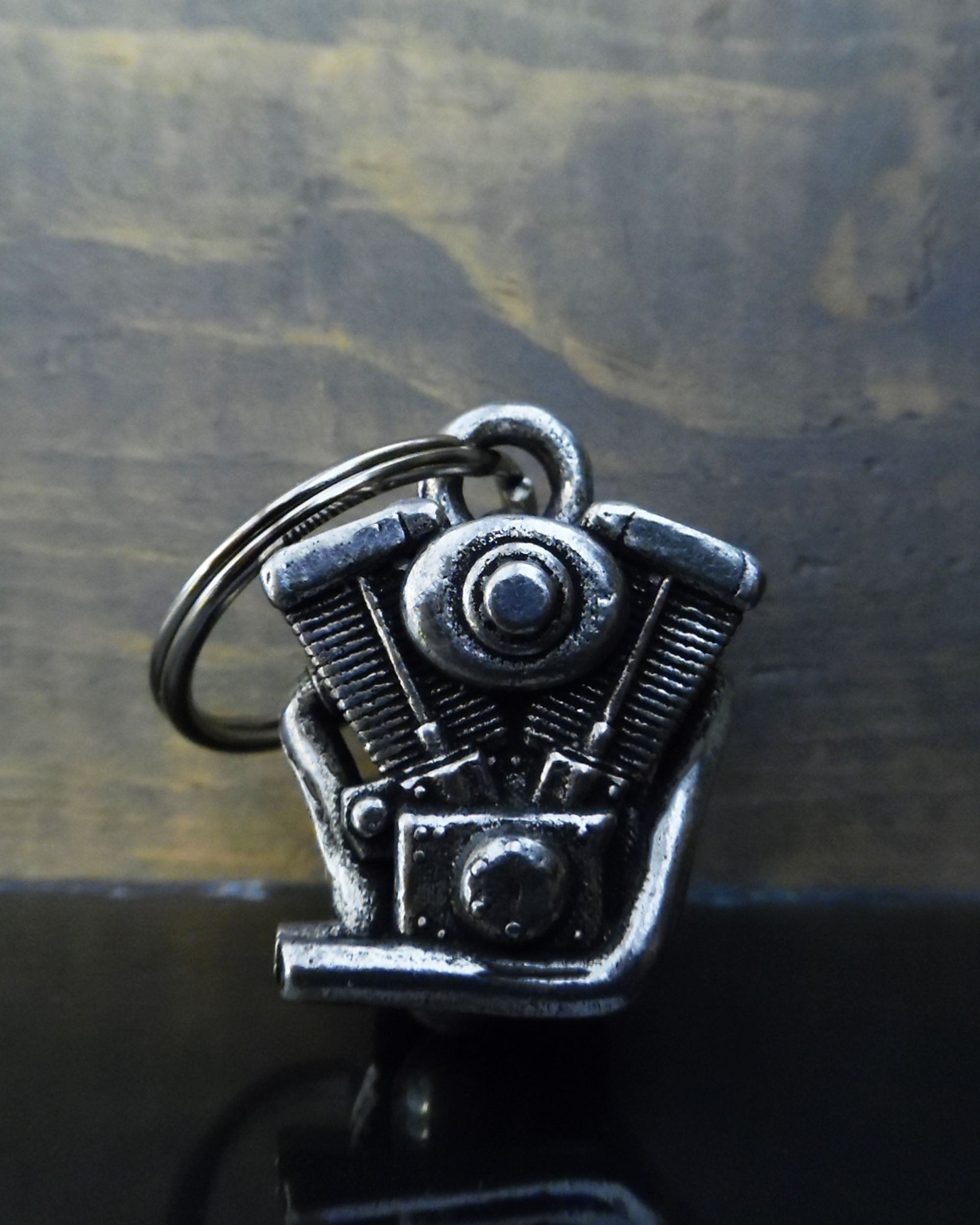 Dual Engine Bell V-Twin Engine Guardian Bell – Eagle Leather