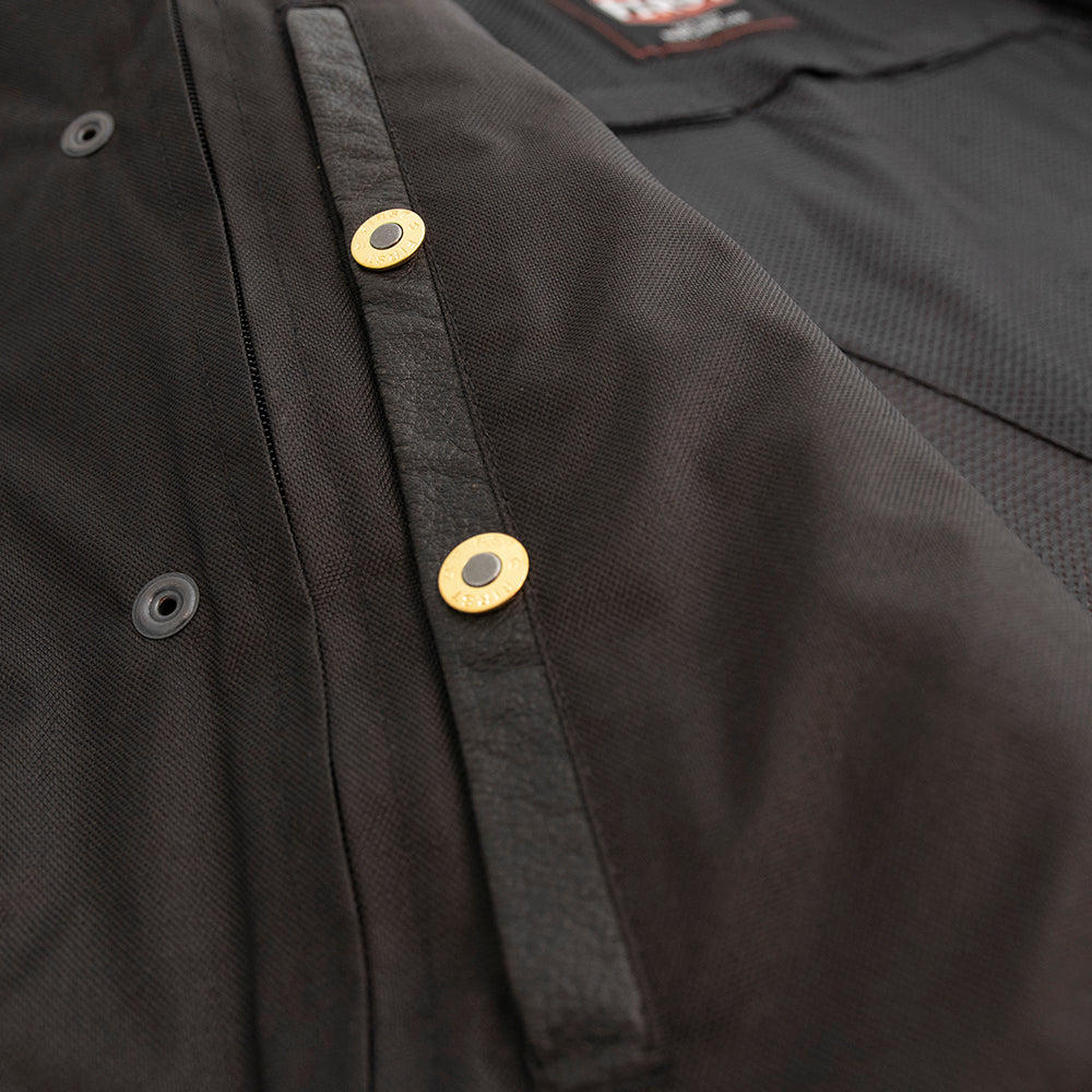 Sharp Shooter Vest Distressed: Features: