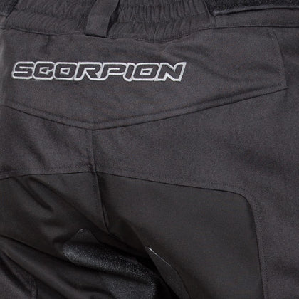 Men's Seattle WP Pant: Features:

Durable 600D Polyester main body fabric and extra heavy duty 1680D Nylon knees
Vertically a