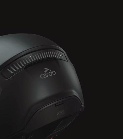 Cardo Beyond GTS integrated crash detection system