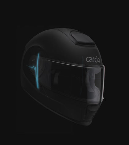 Cardo Beyond GTS helmet health monitoring technology