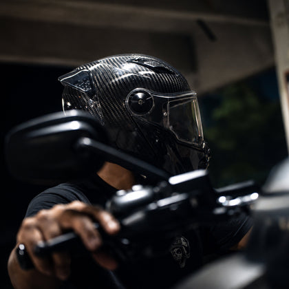 Daytona C6 Pro Carbon Fiber Modular Helmet worn by a rider