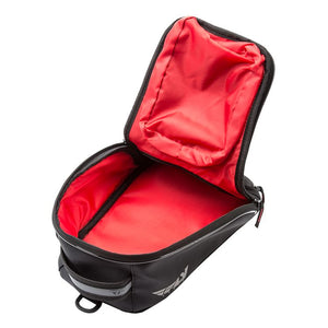 Fly Racing Small Tank Bag: Features:

Waterproofing: includes rain cover
7