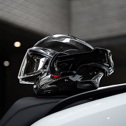 HJC F100 Carbon helmet lifestyle detail view