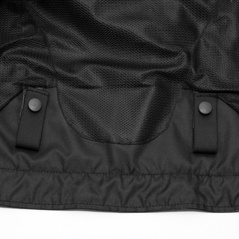 Ladies Hipster jacket interior belt loops and mesh lining detail