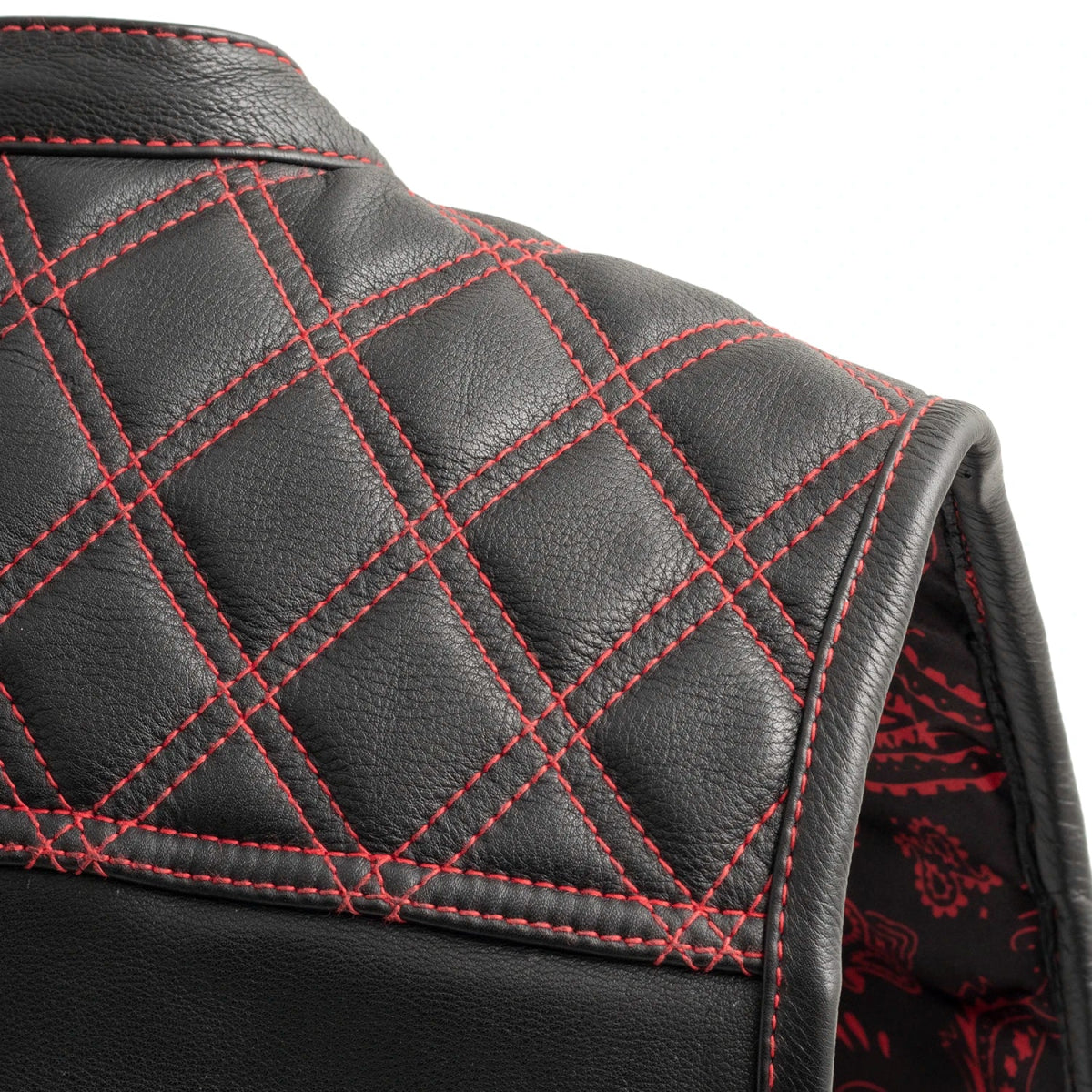 Men's Reaper vest red diamond shoulder stitching detail