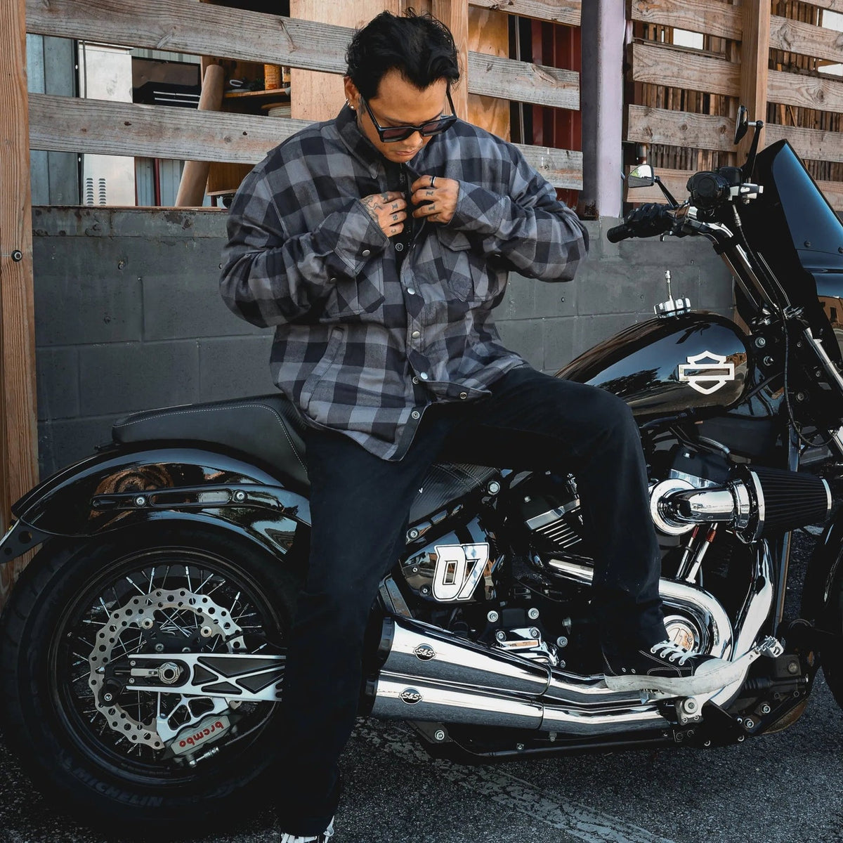 Black and Gray men's armored riding flannel alternate view