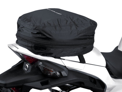 CL-1060-ST2 Commuter Tour: The Commuter Touring tail bag is perfect for larger seats, roomy enough for a few days’ worth of c