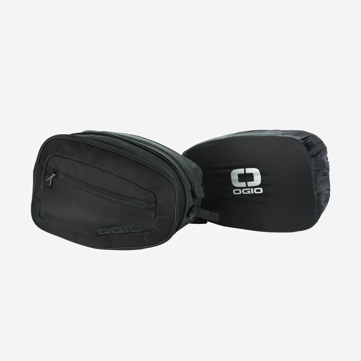 OGIO Saddlebag 2.0 Stealth black, integrated rain cover