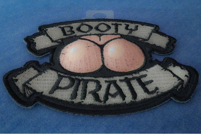 Booty Pirate patch embroidered detail