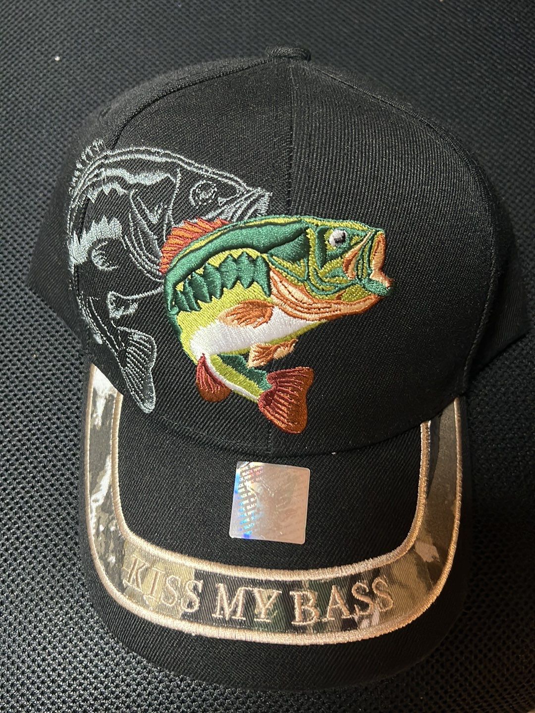 M008 Kiss My Bass Cap Bk