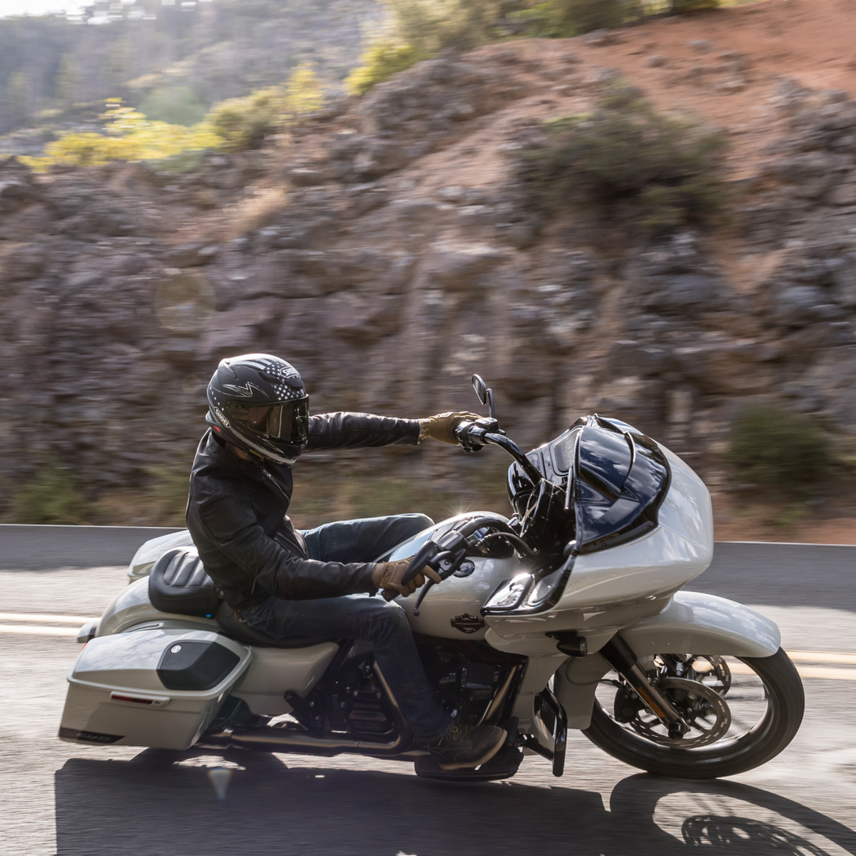 Shoei RF-1400 Dedicated 2 TC-5 matte black and white helmet, rider wearing helmet on touring motorcycle