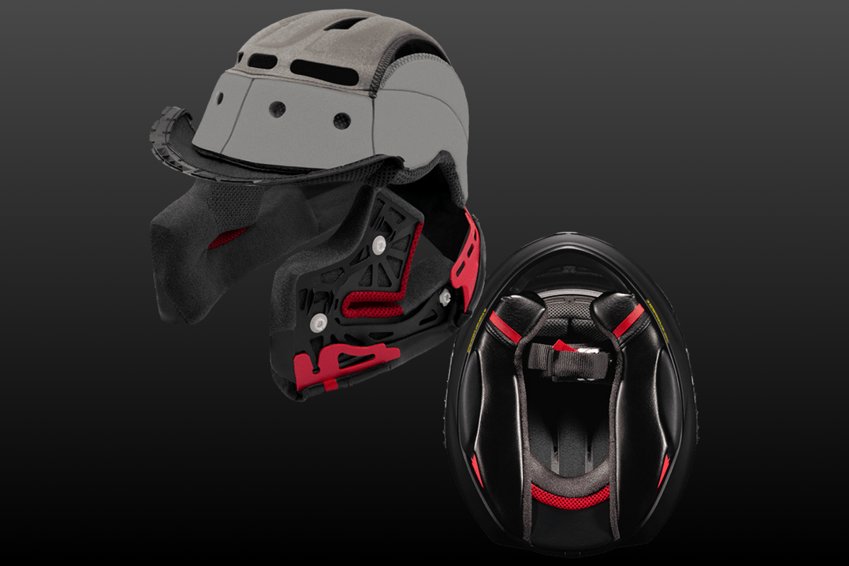 Shoei RF-1400 Solid helmet - removable interior comfort liner and cheek pads