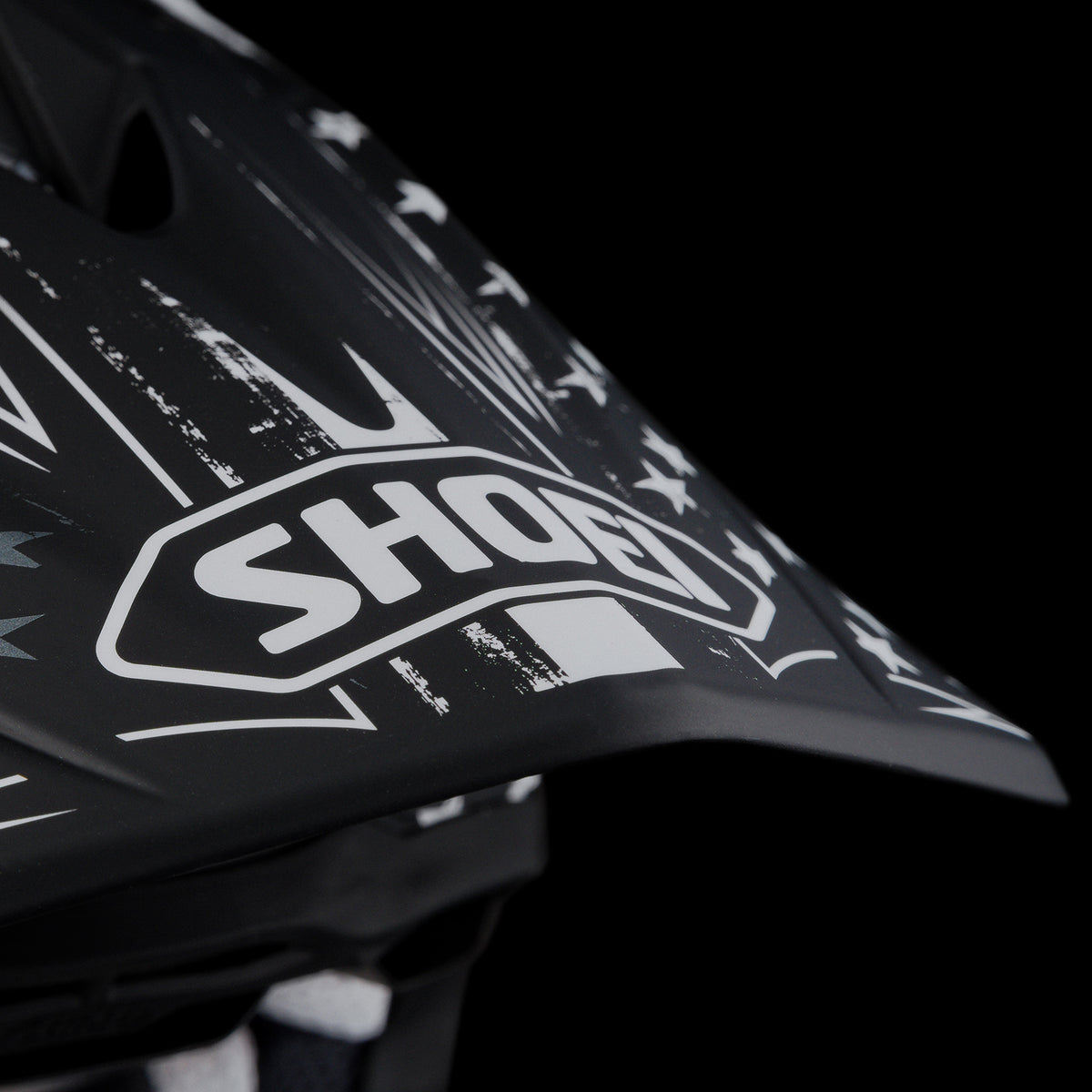 SHOEI VFX-EVO Faithful 2 TC-5 black and white, peak and SHOEI logo detail