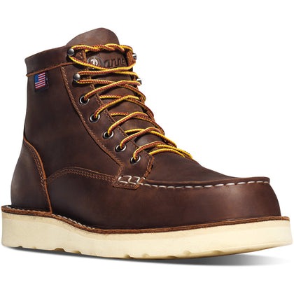Women's Bull Run Moc Toe: RELIABLY RUGGED
Built in the USA with a dedication to quality that goes back to 1932, the Bull Run 