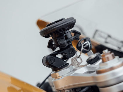 Quad Lock Vibration Dampener: The level of vibration from some motorcycles can affect the image stabilisation on new smartpho