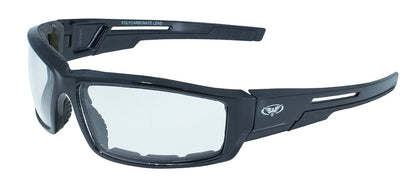 Sly 24 Clear to Smoke: Features:
Shatterproof polycarbonate lenses
Scratch resistant coating
Gloss Black Frames
Vented EVA fo