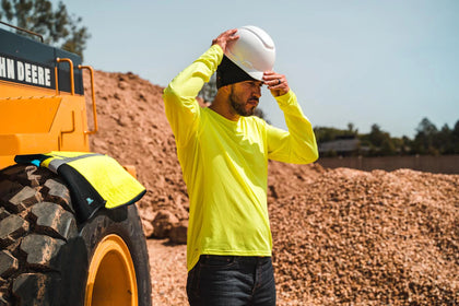 Men's Cooling Hoodie Morel: Description
Mobile Cooling Technology
Designed for all-day protection from sun and heat, the Fiel