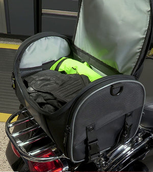 Route 1 Day Trip NR-210 Black: Features:
LIFETIME WARRANTY
Made with Industry leading UltraMax® fabric
Maximum UV protection 