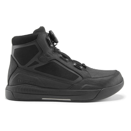Patrol 3 Boot: Check out the sequel to one of of our all time best selling boots!ICON's revered Patrol boot is back, this tim