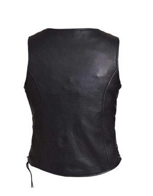 Ladies CC Lambskin Vest: Features:

Ladies PREMIUM Zippered vest in soft
lightweight leather
4 exterior &amp; 2 interior pock