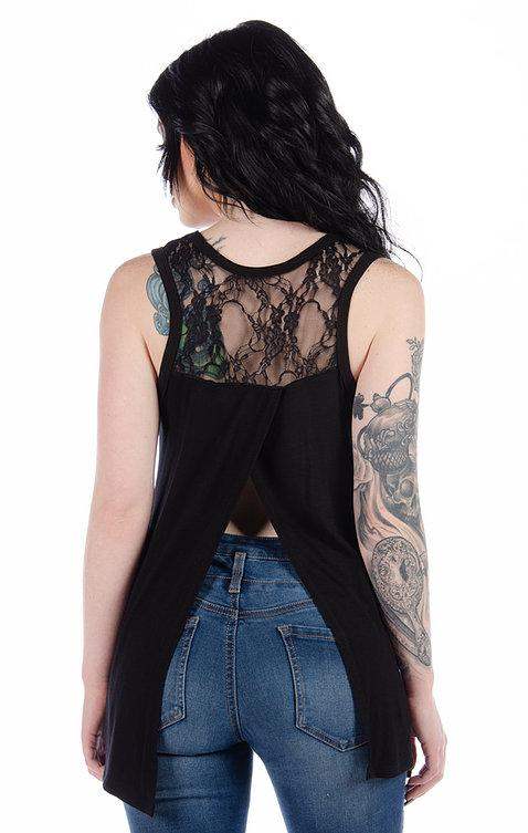 Calavera Lace Black: Features:

Embellished sugar skull tank with crisscross lace back
LENGTH - 26 1/2 inches (small)