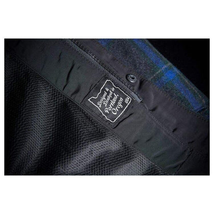 ICON Upstate Flannel Jacket: Description
A good flannel is hard to come by, let alone one you can confidently ride in